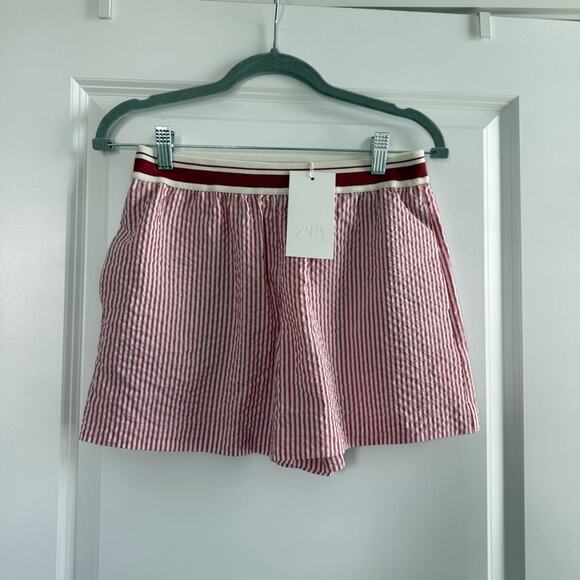 Zara Red and White Striped High Waist Shorts - Picture 2 of 5